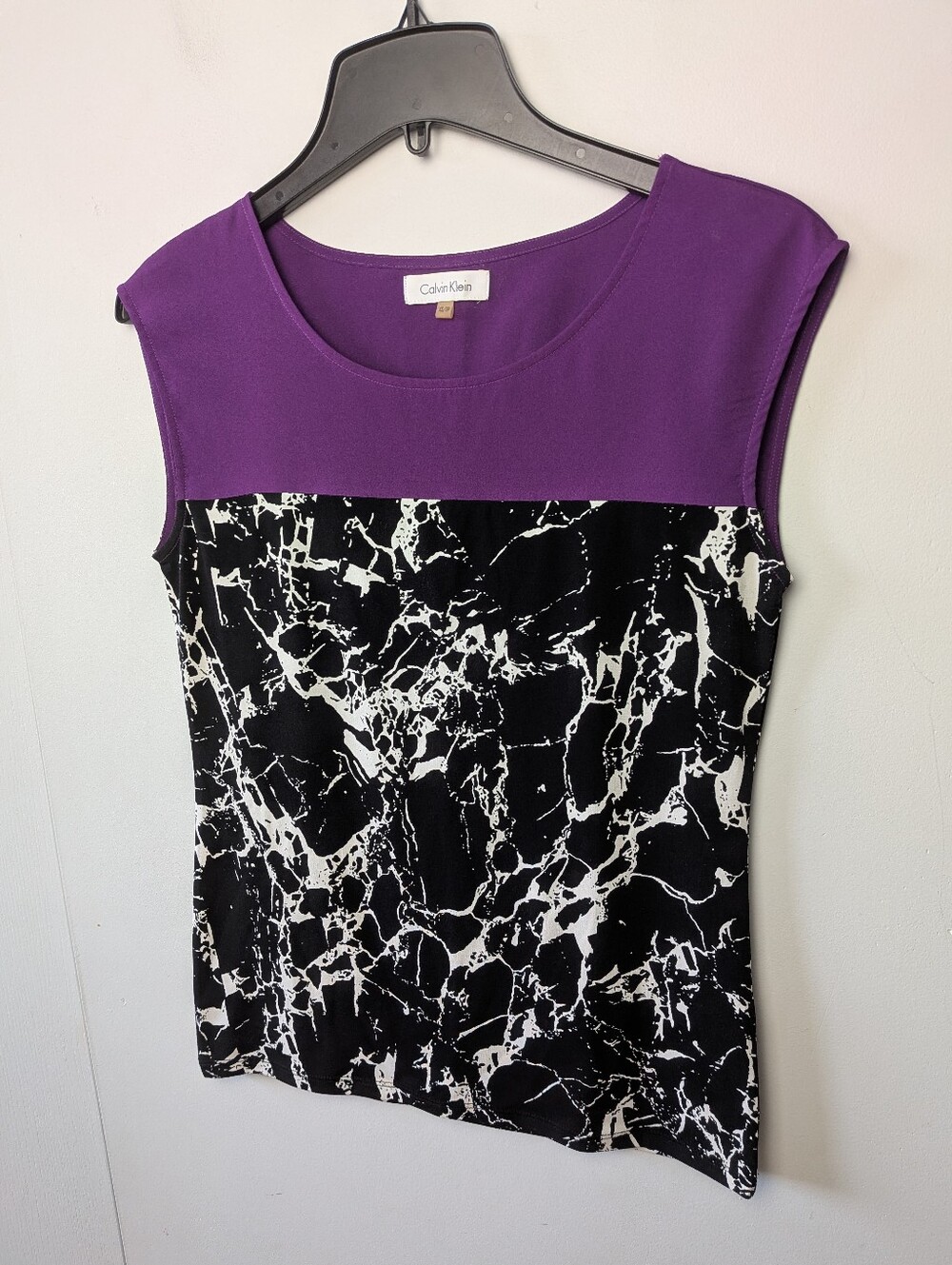 CALVIN KLEIN Women Camisole Size XS Purple Black And White Round Neck Sleeveless